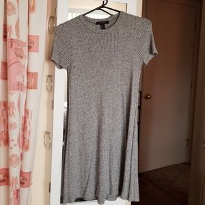 F21 short sleeve sweater dress small